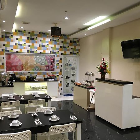 Hotel Msquare Palembang Exterior foto