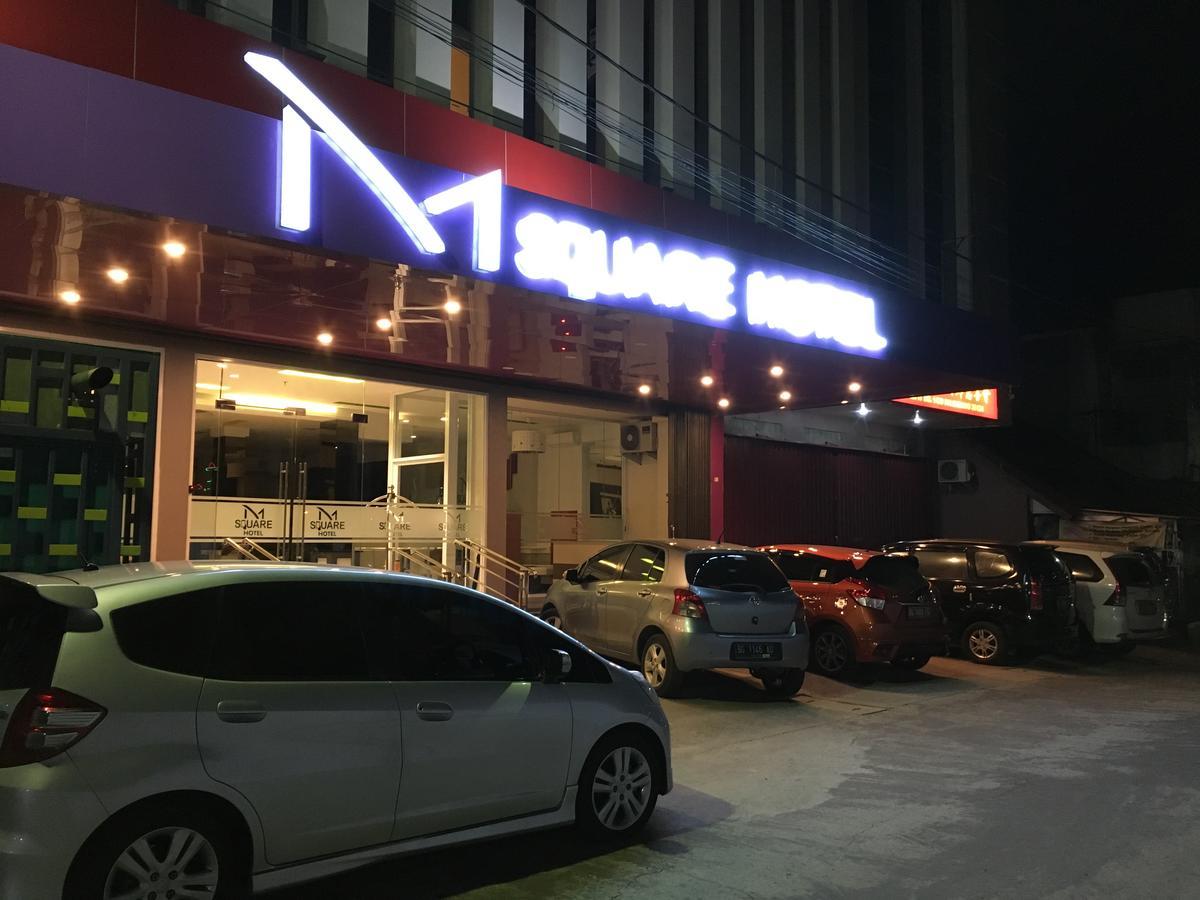 Hotel Msquare Palembang Exterior foto